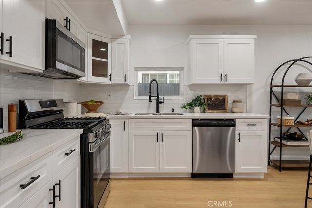 $1,695,000 | 2706 Cochran Avenue, Los Angeles, CA 90016