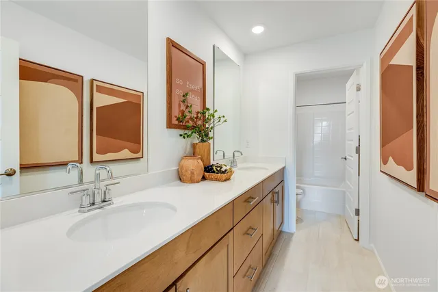 $1,019,000 | 13556 200 Avenue Southeast, Monroe, WA 98272