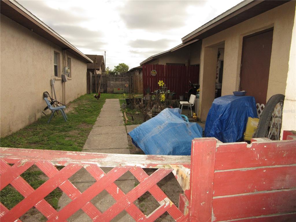 1050 Captiva Point Lakeland, FL 33801 - Photo 4 of 25