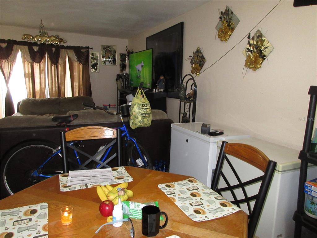 1050 Captiva Point Lakeland, FL 33801 - Photo 8 of 25