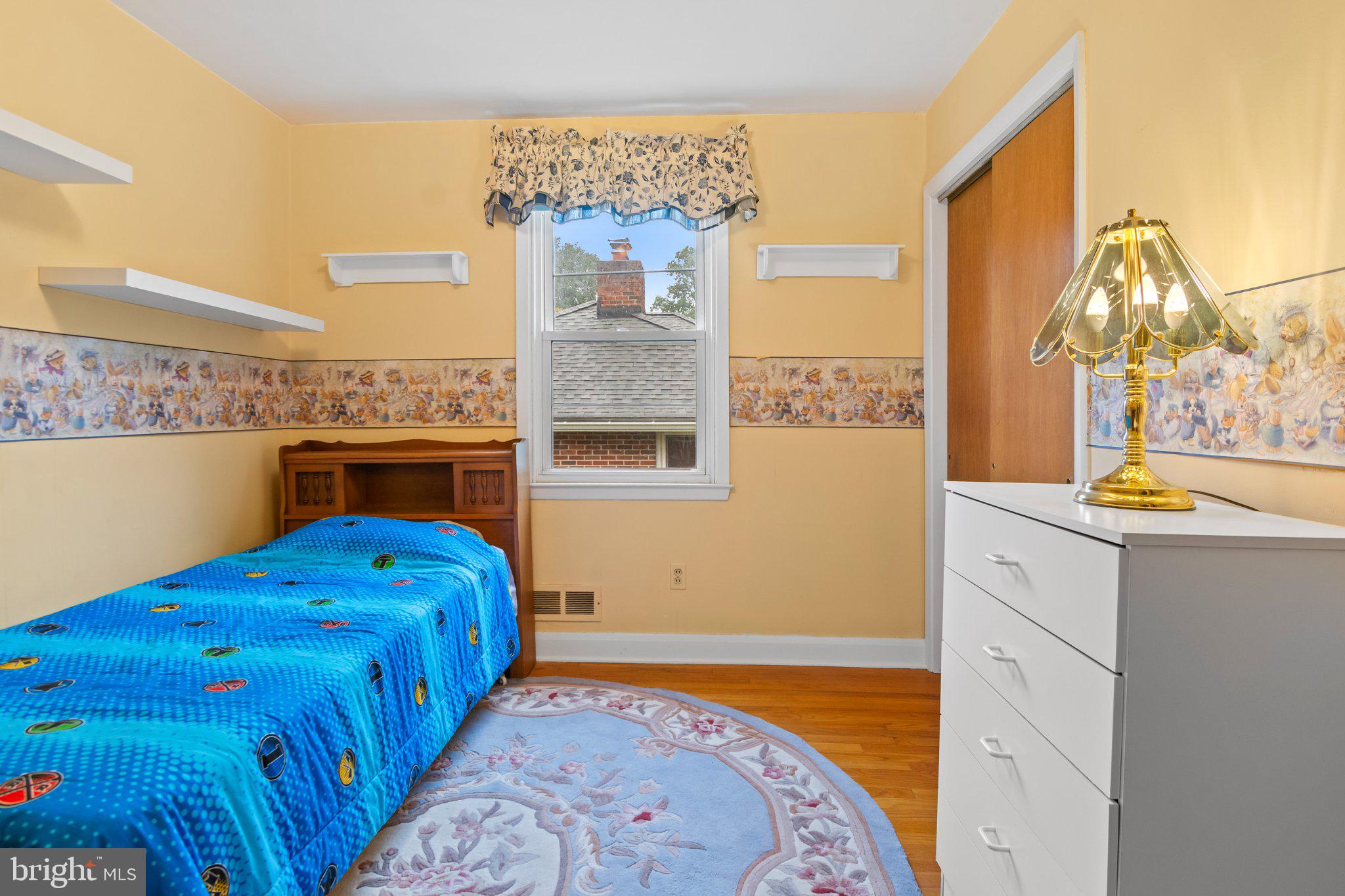 534 Brook Road Baltimore, MD 21286 - Photo 20 of 41 Second Bedroom