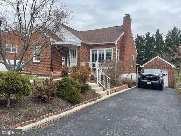 $385,000 | 501 North Main Street, Boonsboro, MD 21713