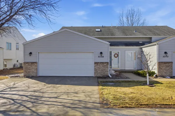 $289,900 | 3240 35th Avenue South, Fargo, ND 58104