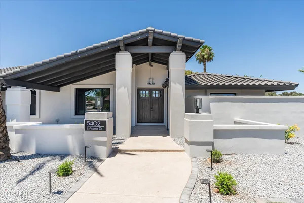 $1,850,000 | 5402 East Acoma Drive, Scottsdale, AZ 85254