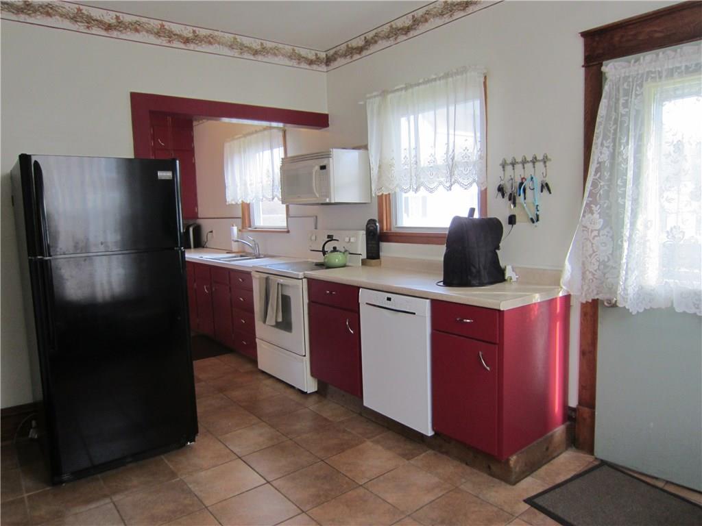 207 Welsh Hill Road Friedens, PA 15541 - Photo 9 of 25 Gallery Image 9