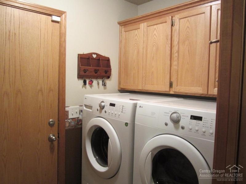17536 Rosland Road La Pine, OR 97739 - Photo 14 of 25 Additional Photo