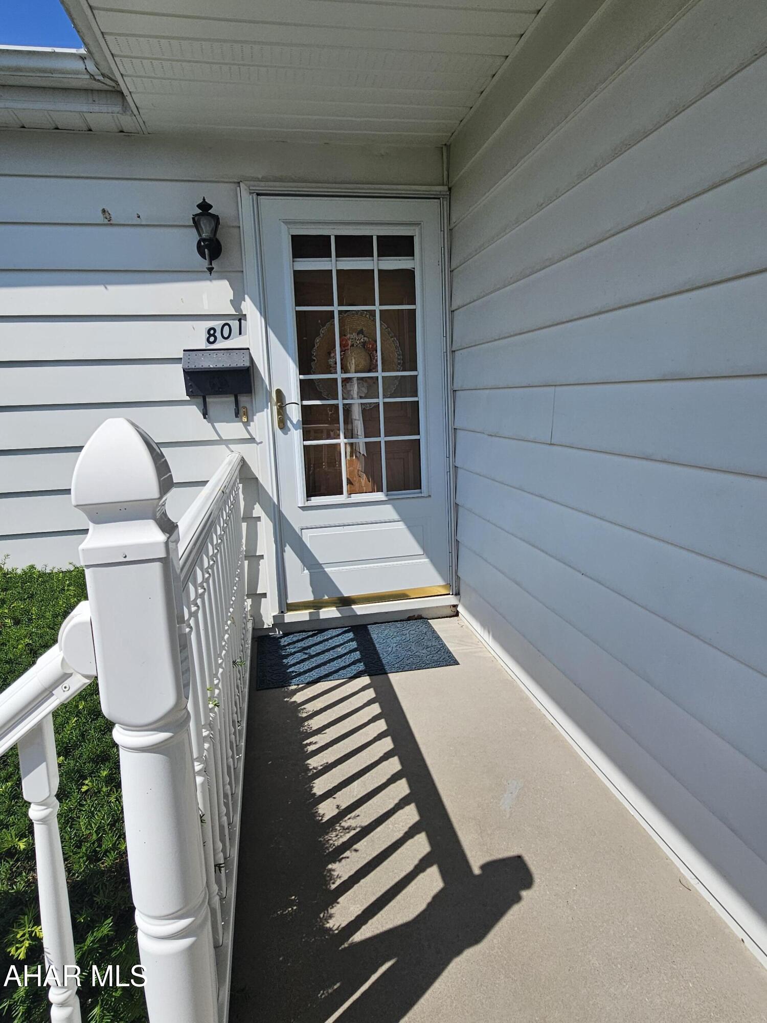 801 James Street Roaring Spring, PA 16673 - Photo 3 of 27