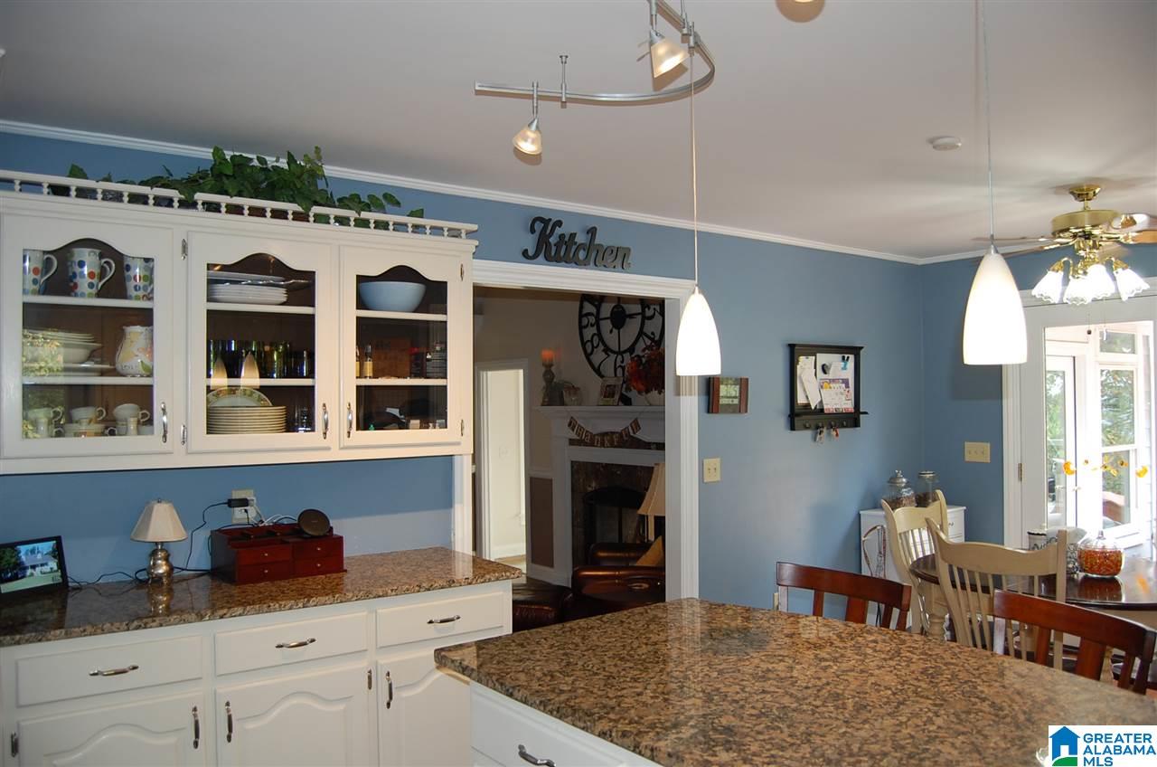 1054 Crest Road Leeds, AL 35094 - Photo 16 of 50 Gallery Image 16