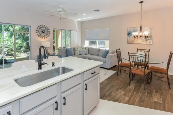 $289,000 | 8383 Mulligan Circle, Unit 4612, Port St. Lucie, FL 34986