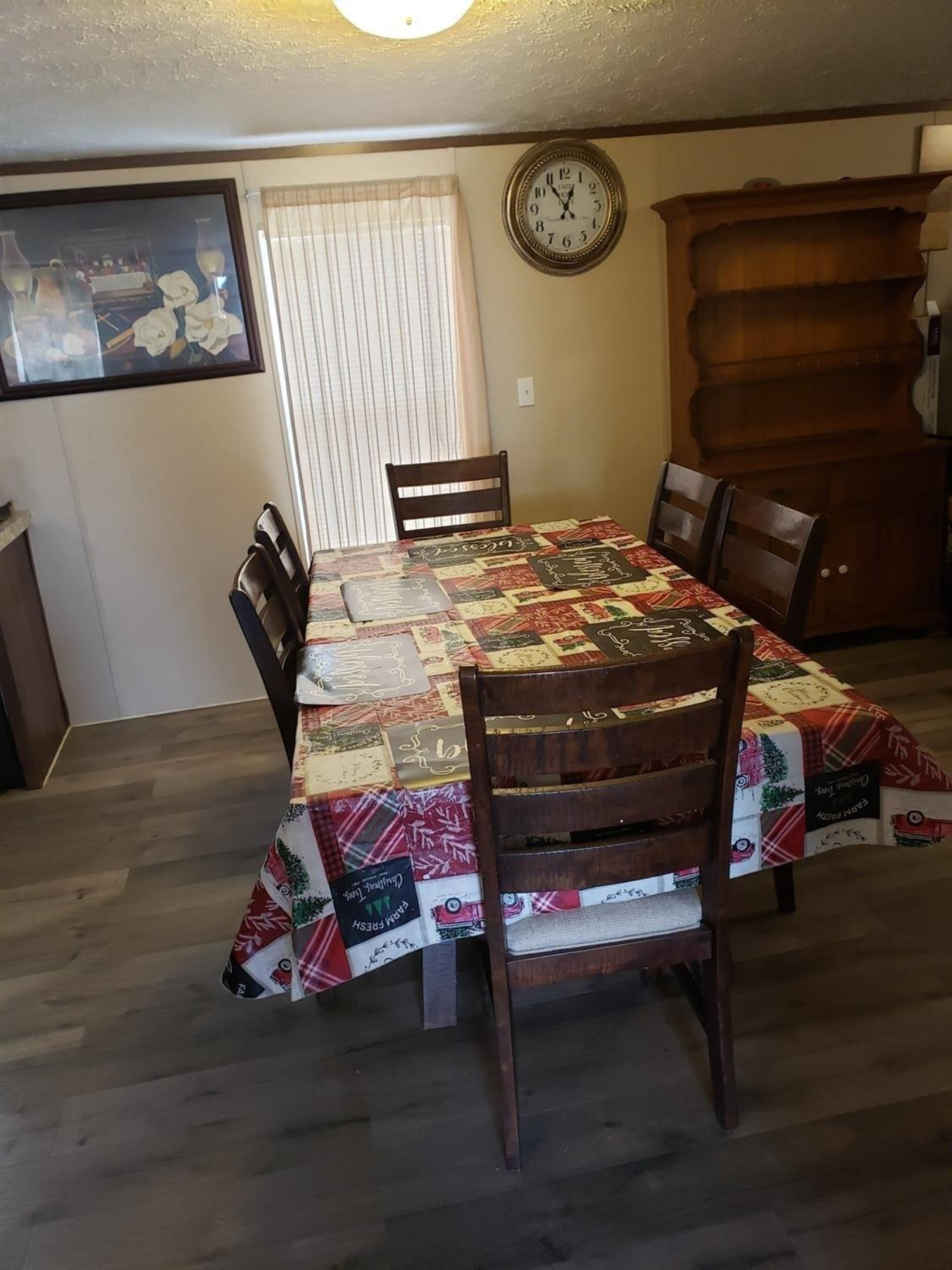 415 Jasper Street Post, TX 79356 - Photo 6 of 16 Dining room and 2nd living area