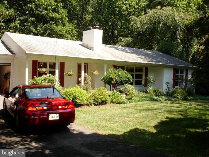 2002 Indian Head Road Towson, MD 21204 - Photo 21 of 21 Exterior (Front)