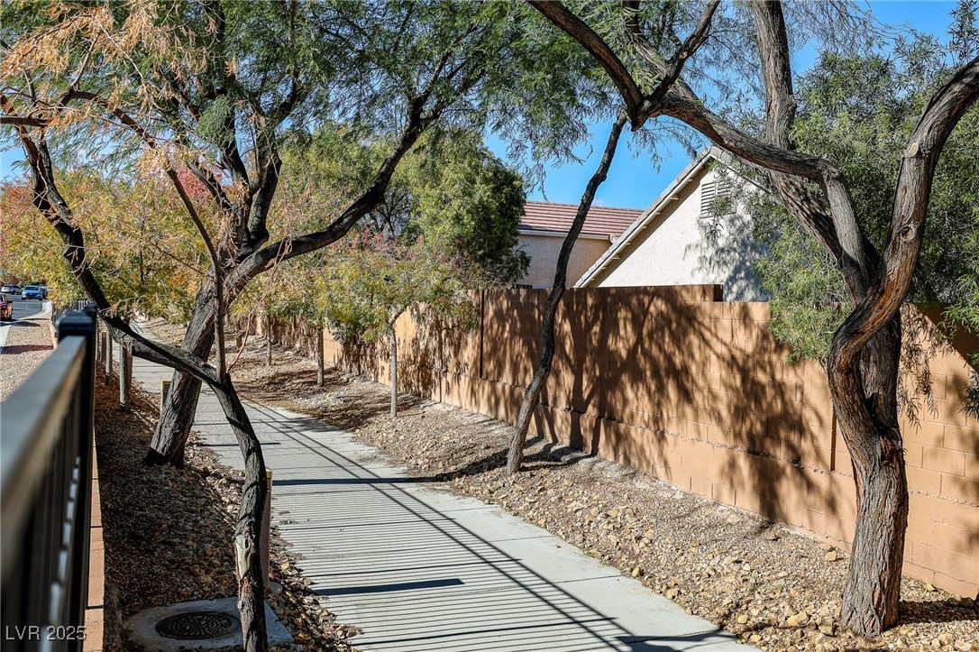 6868 Sky Pointe Drive, Unit 1038 Las Vegas, NV 89131 - Photo 19 of 24