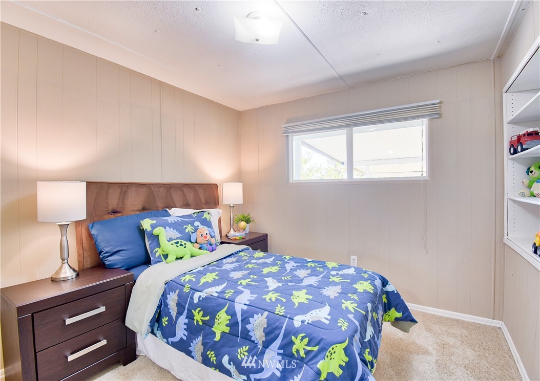 12702 Northeast 190th Street Bothell, WA 98011 - Photo 17 of 32