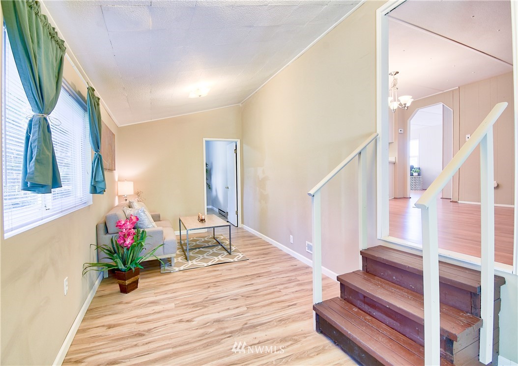 12702 Northeast 190th Street Bothell, WA 98011 - Photo 21 of 32