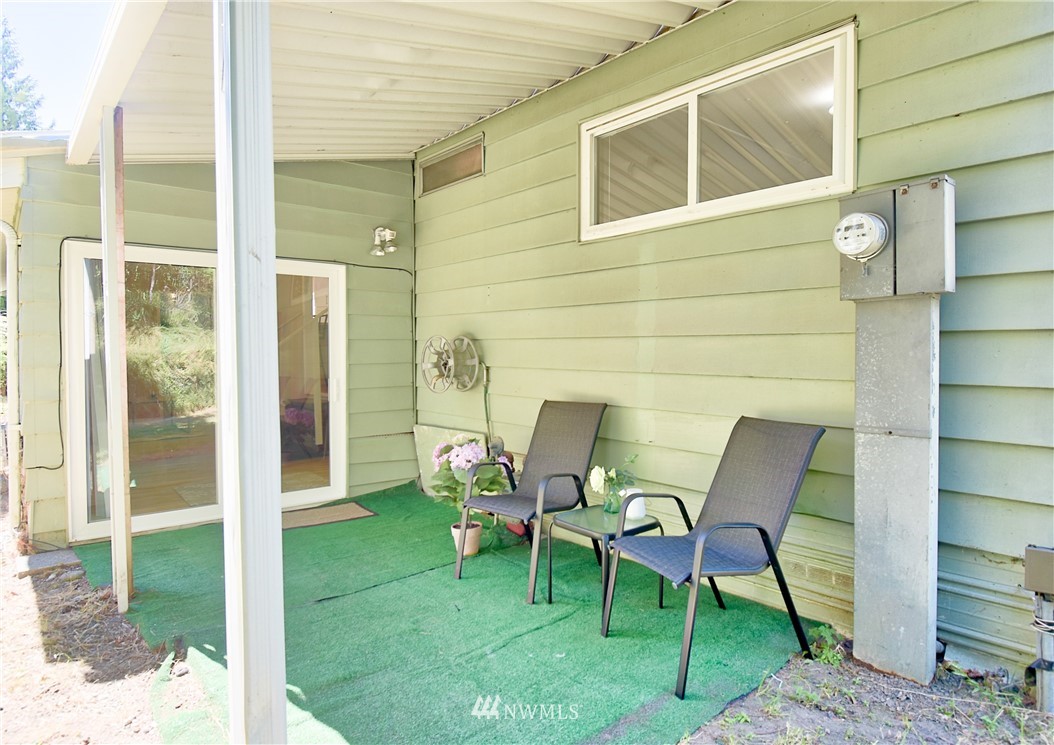 12702 Northeast 190th Street Bothell, WA 98011 - Photo 23 of 32