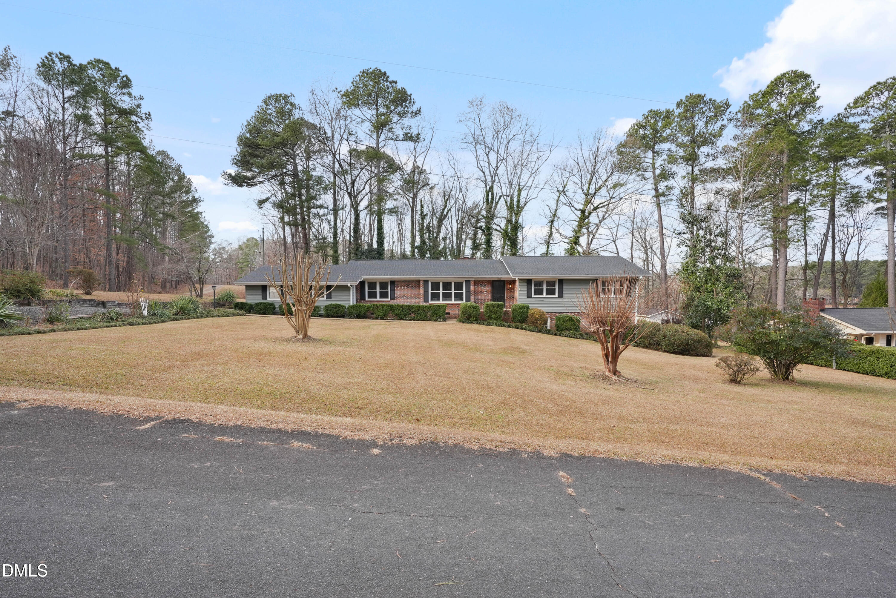1104 Oldham Lake Road Sanford, NC 27330 - Photo 14 of 60 d2d-513