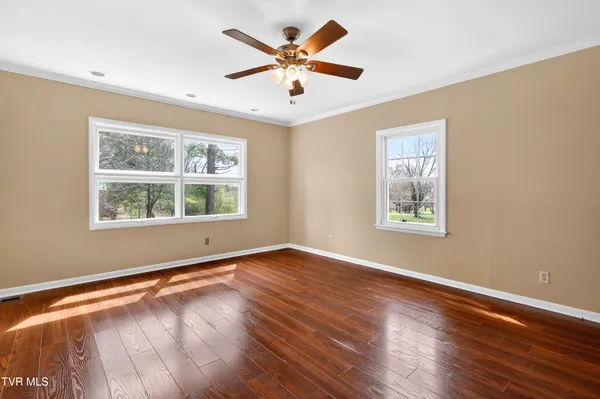 $439,900 | 2111 Lee Highway, Bristol, VA 24201