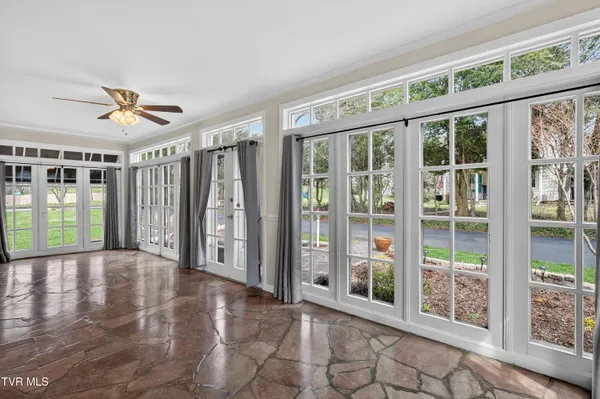 $439,900 | 2111 Lee Highway, Bristol, VA 24201