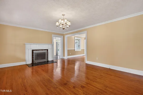 $439,900 | 2111 Lee Highway, Bristol, VA 24201