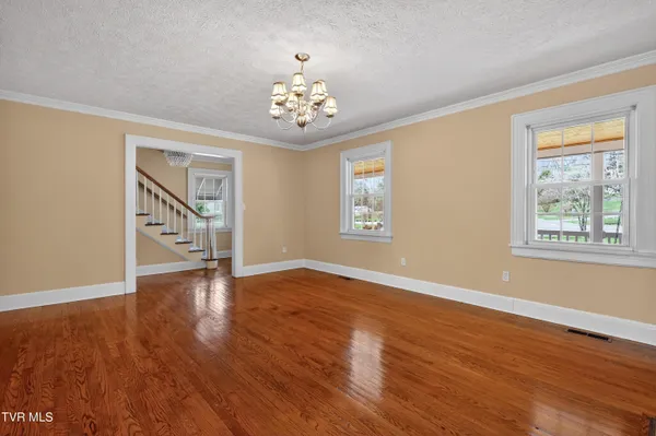 $439,900 | 2111 Lee Highway, Bristol, VA 24201