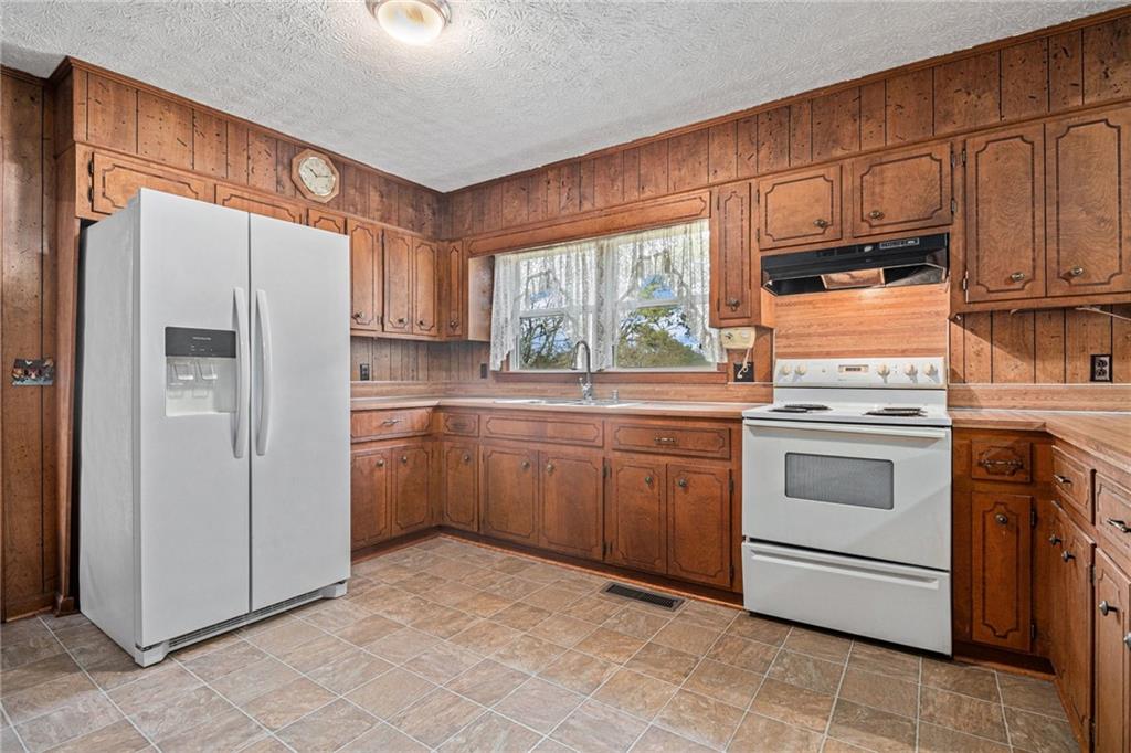 6741 Fairmount Highway Southeast Calhoun, GA 30701 - Photo 11 of 29