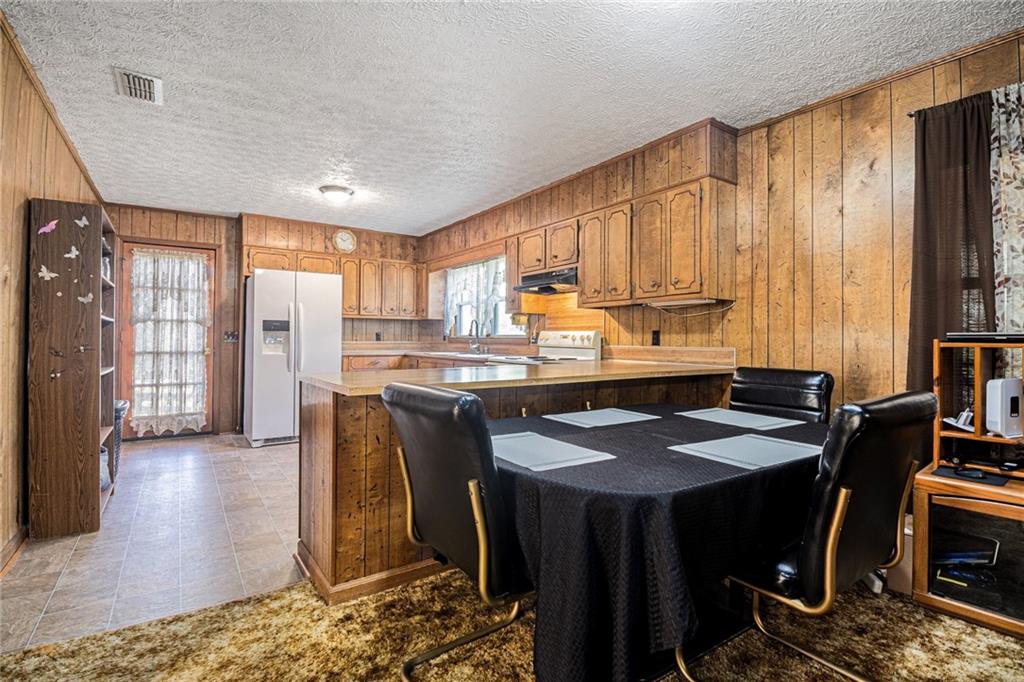 6741 Fairmount Highway Southeast Calhoun, GA 30701 - Photo 7 of 29