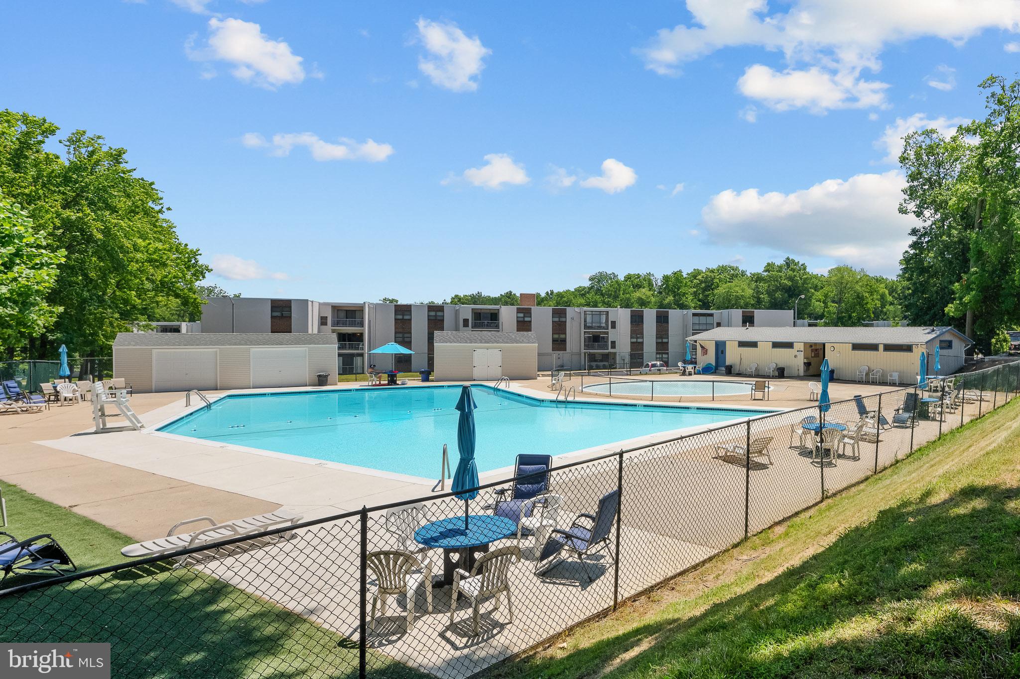 80 Welsh Tract Road, Unit 205 Newark, DE 19713 - Photo 20 of 23 Community pool