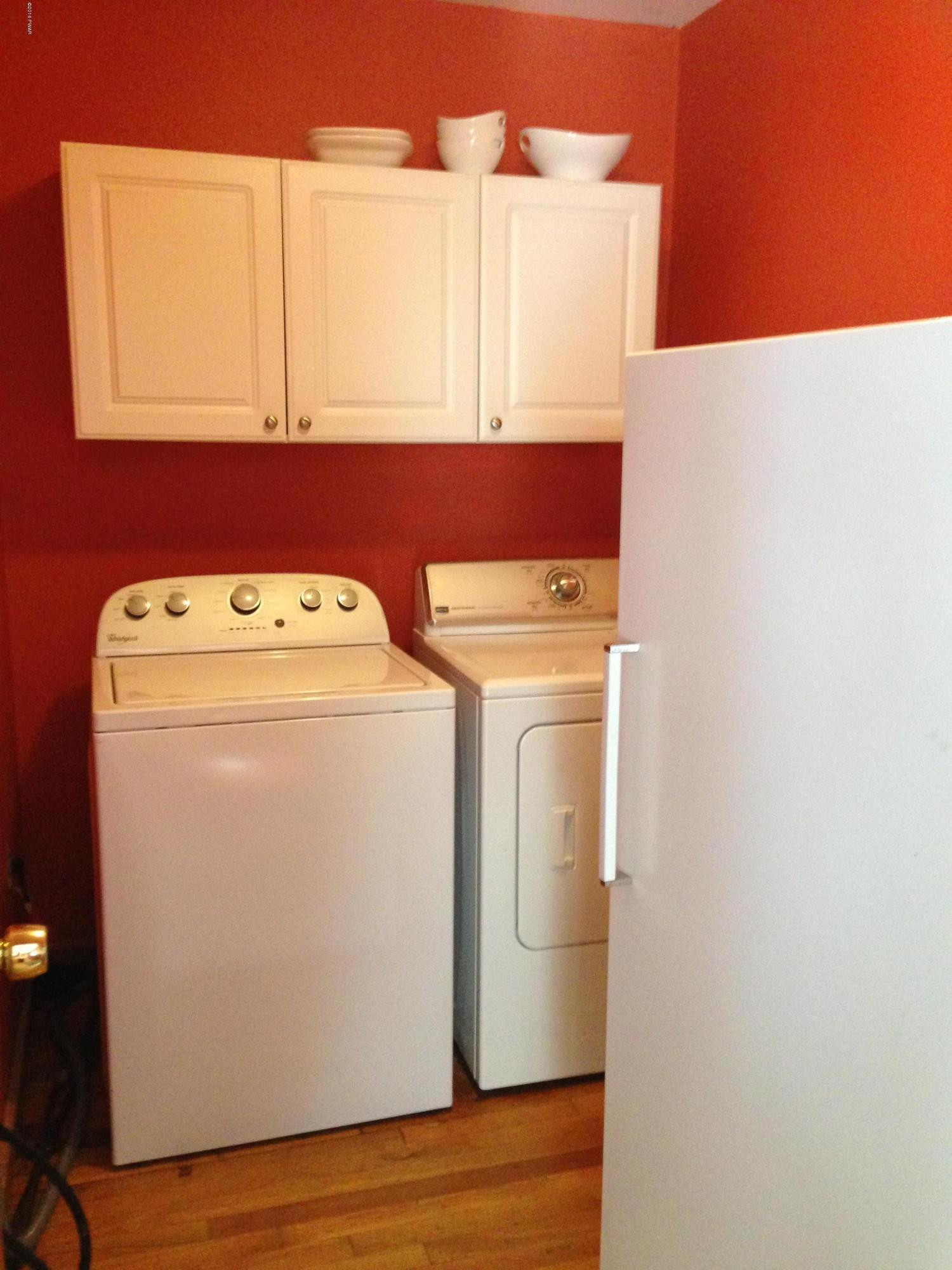 186 Pedersen Ridge Road Milford, PA 18337 - Photo 6 of 41 Laundry room on first floor