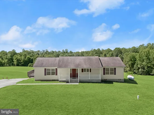 $975,000 | 16195 Wilkerson Place, Brandywine, MD 20613