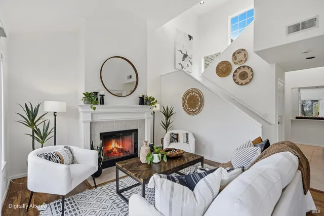 $925,000 | 94 Mariners Circle, San Rafael, CA 94903