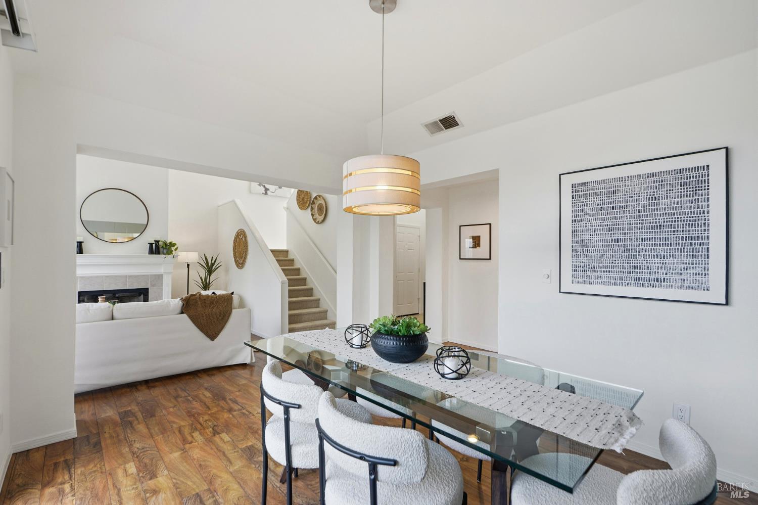 94 Mariners Circle San Rafael, CA 94903 - Photo 11 of 54