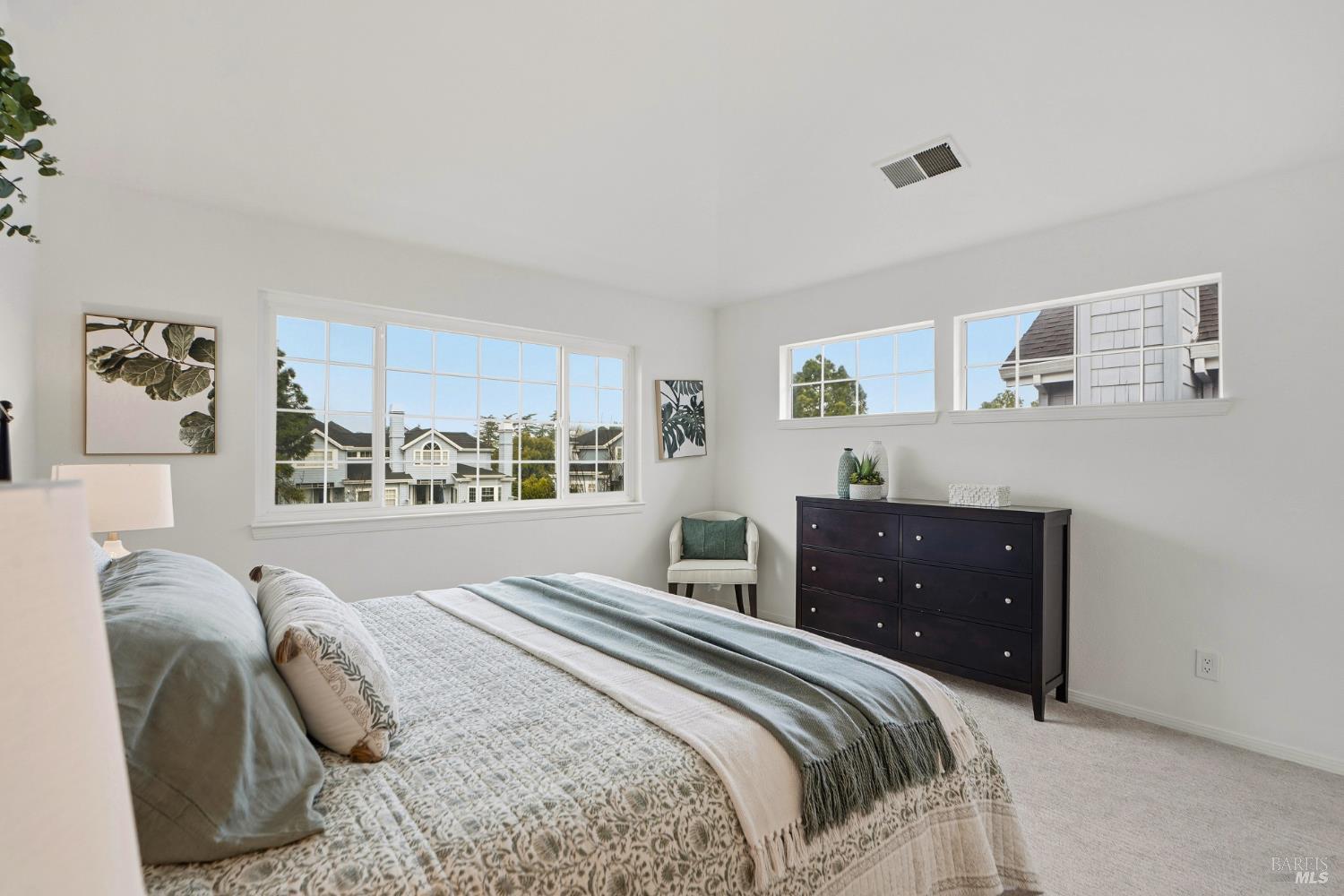 94 Mariners Circle San Rafael, CA 94903 - Photo 25 of 54