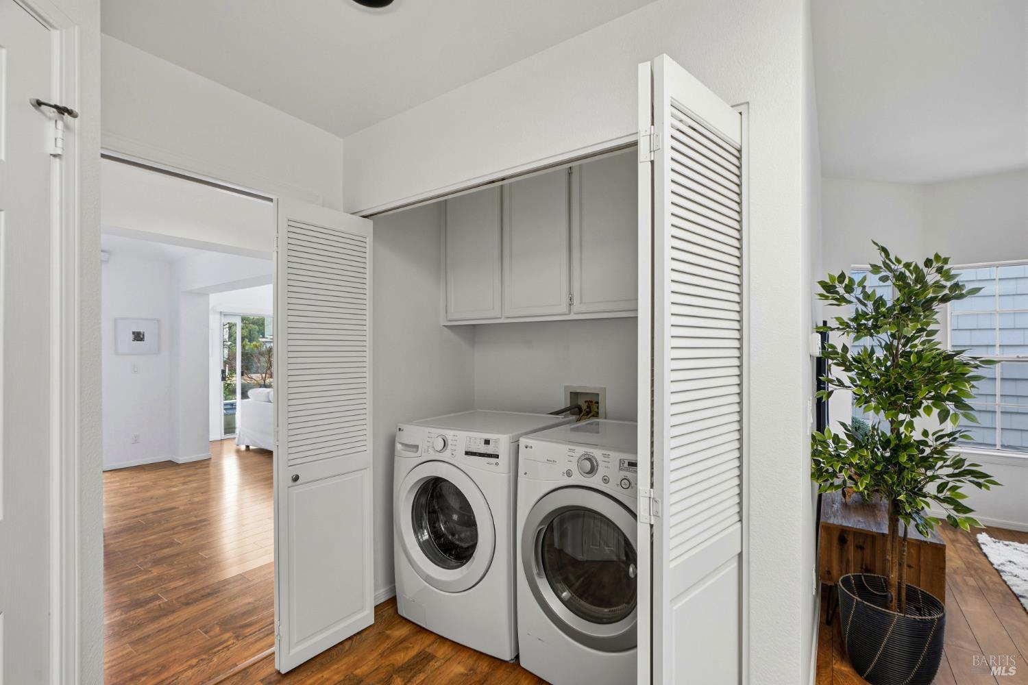 94 Mariners Circle San Rafael, CA 94903 - Photo 33 of 54