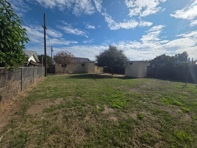$260,000 | 1809 North Bridge Street, Visalia, CA 93291