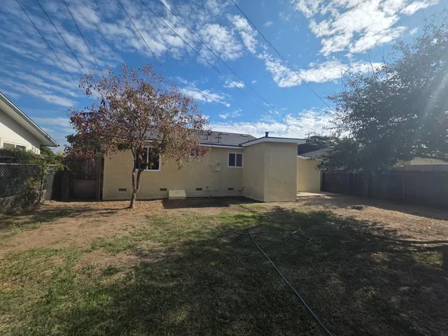 $260,000 | 1809 North Bridge Street, Visalia, CA 93291