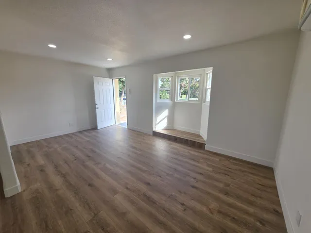 $260,000 | 1809 North Bridge Street, Visalia, CA 93291