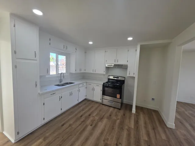 $260,000 | 1809 North Bridge Street, Visalia, CA 93291