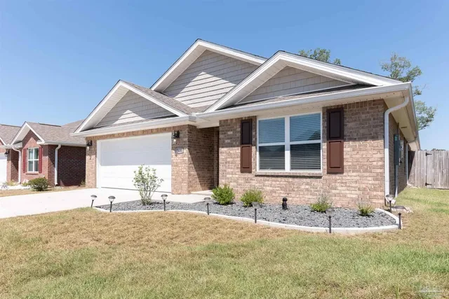 $2,100 | 7486 Oak Lake Boulevard, Pensacola, FL 32526