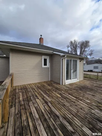 $92,500 | 133 North Olive Street, Williamsfield, IL 61489