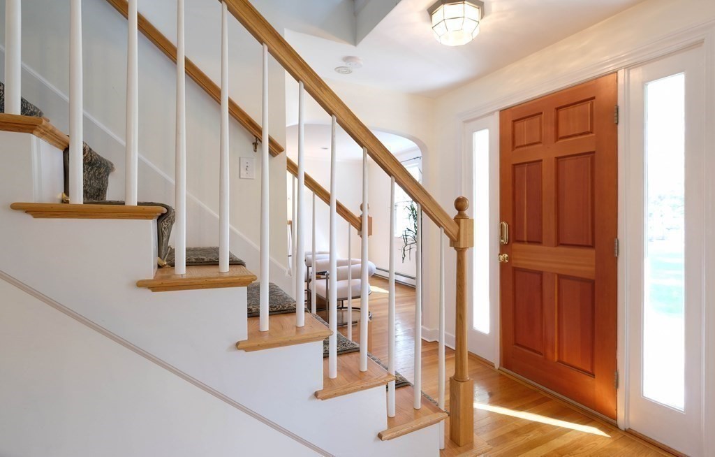 85 Woodridge Road Wayland, MA 01778 - Photo 8 of 14 Gallery Image 8