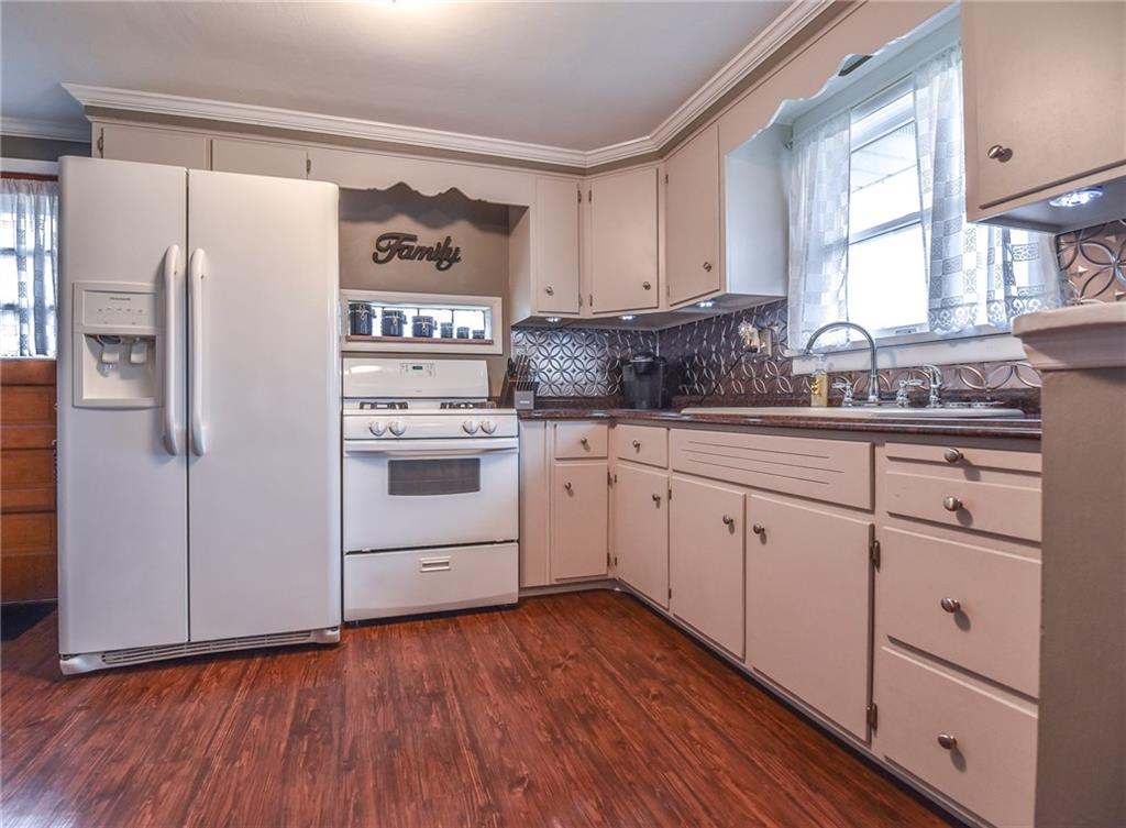 2515 Mars Hill Road Rillton, PA 15678 - Photo 3 of 20 Gallery Image 3