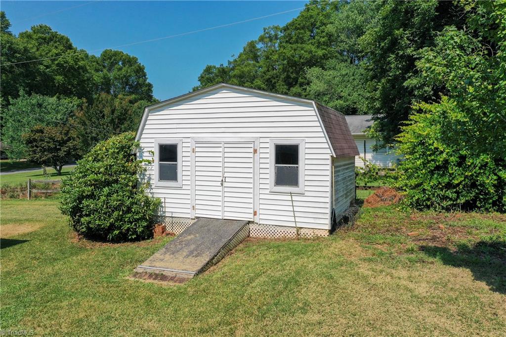 167 Fairway Road Advance, NC 27006 - Photo 27 of 35 storage shed