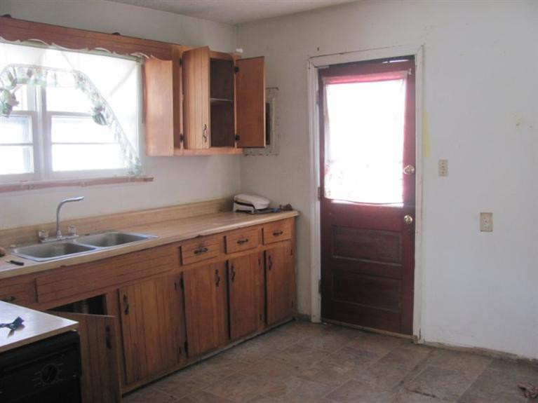111 CCC Bottom Road McKee, KY 40447 - Photo 5 of 12 Photo 5