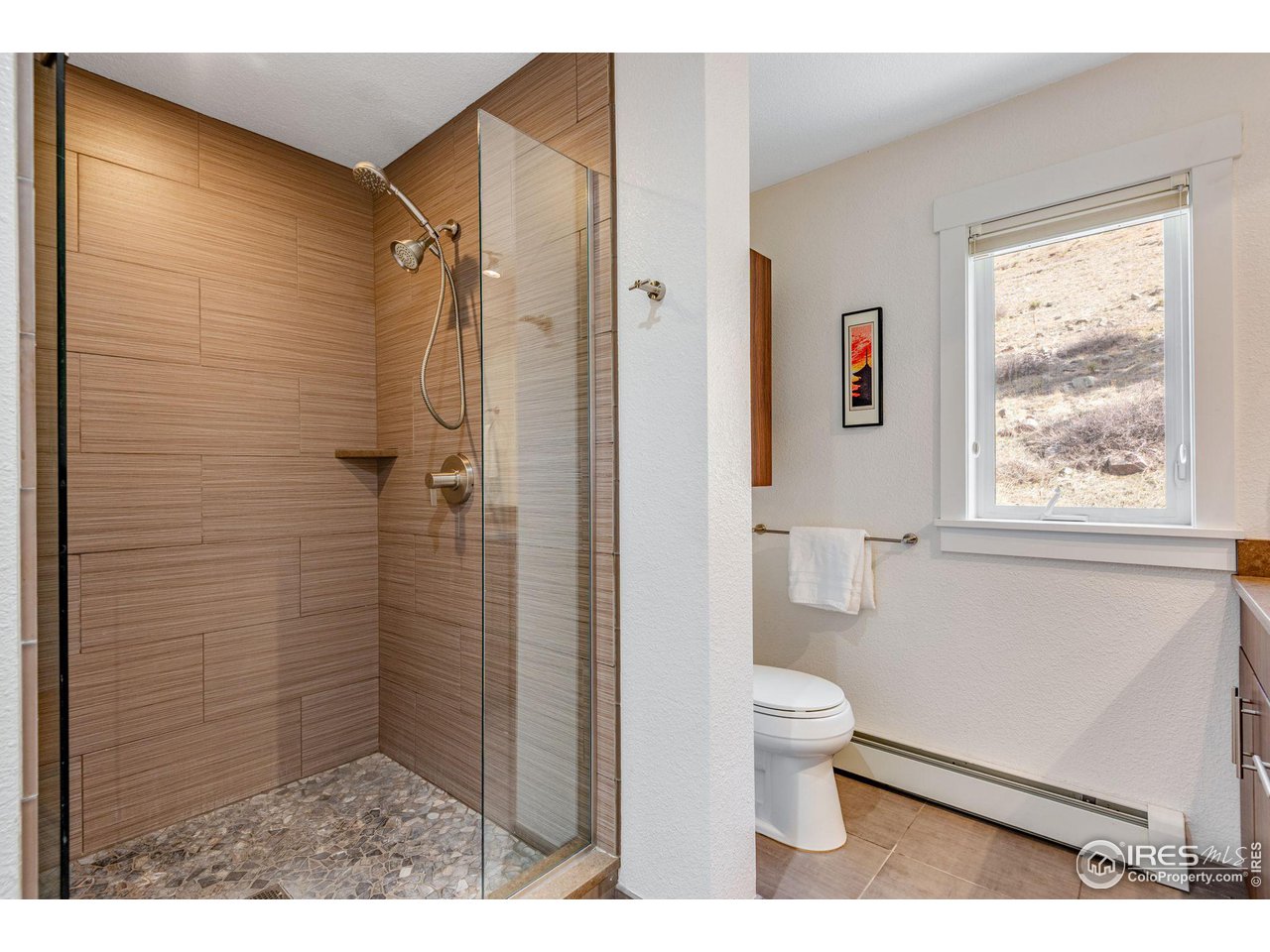 5508 Olde Stage Road Boulder, CO 80302 - Photo 20 of 40 Primary Bathroom