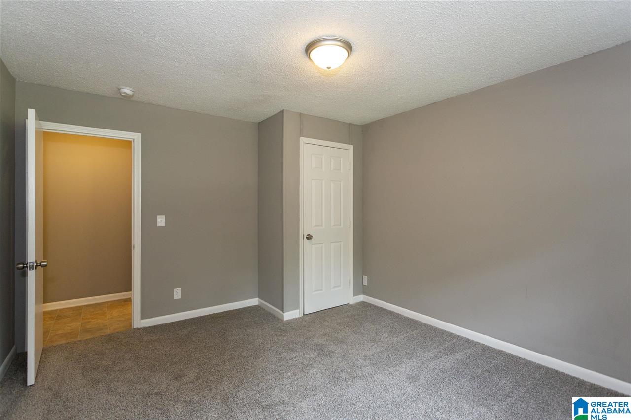 413 20th Avenue Northeast Center Point, AL 35215 - Photo 7 of 12 Gallery Image 7