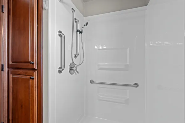 $479,900 | 1728 Ballinamore Place, De Pere, WI 54115