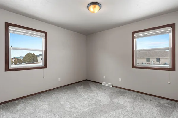 $479,900 | 1728 Ballinamore Place, De Pere, WI 54115