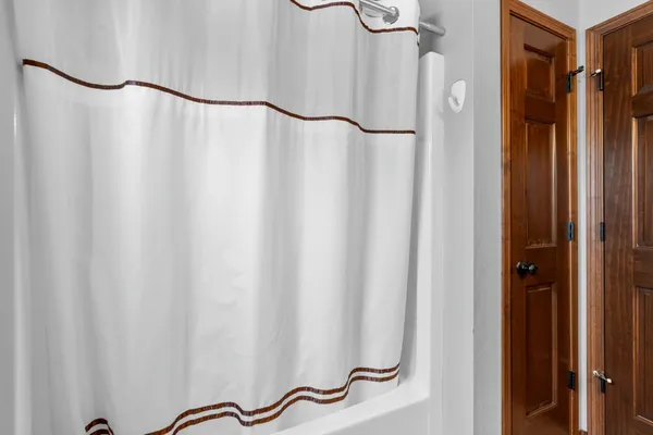 $479,900 | 1728 Ballinamore Place, De Pere, WI 54115