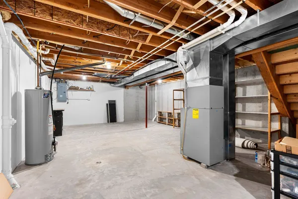 $479,900 | 1728 Ballinamore Place, De Pere, WI 54115