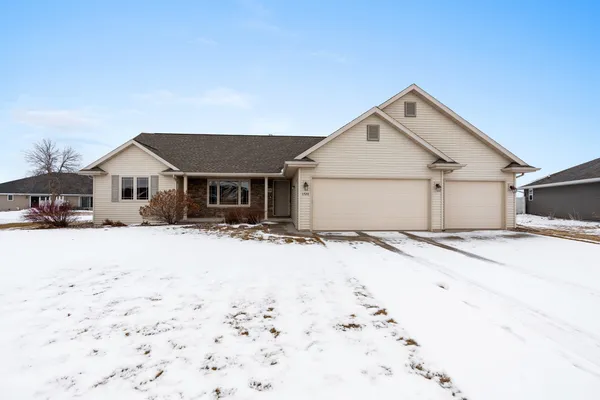 $479,900 | 1728 Ballinamore Place, De Pere, WI 54115